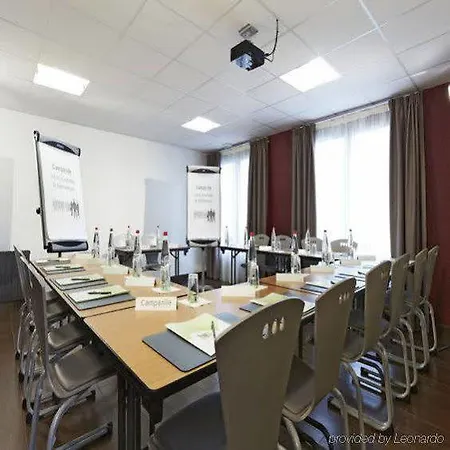 The Originals La Verriere-yvelines Hotel